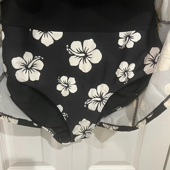 Disney Black and White Floral Swim Dress - Picture 5 of 6